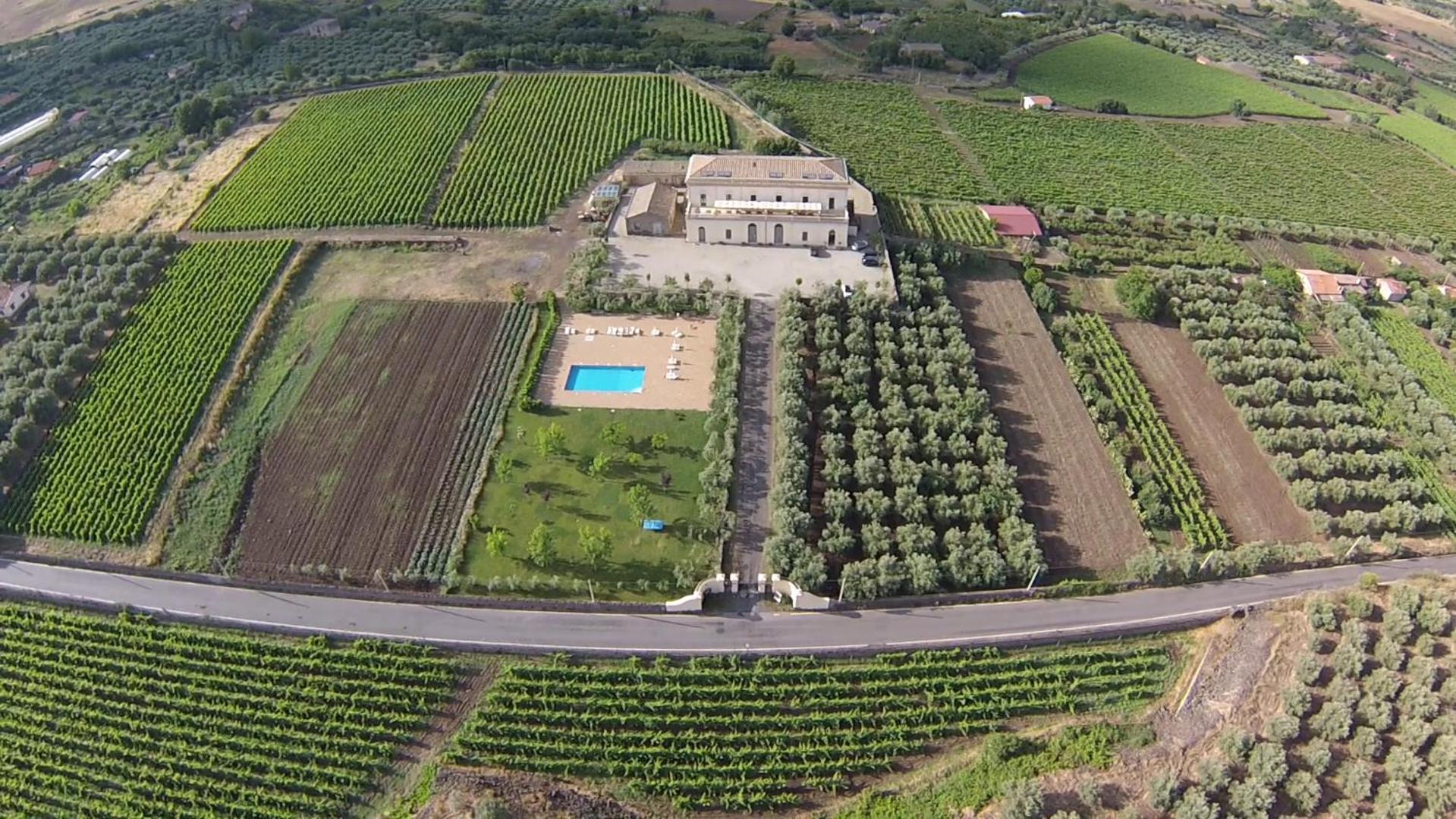 Landhuis Feudo Vagliasindi -wine Experience- Randazzo